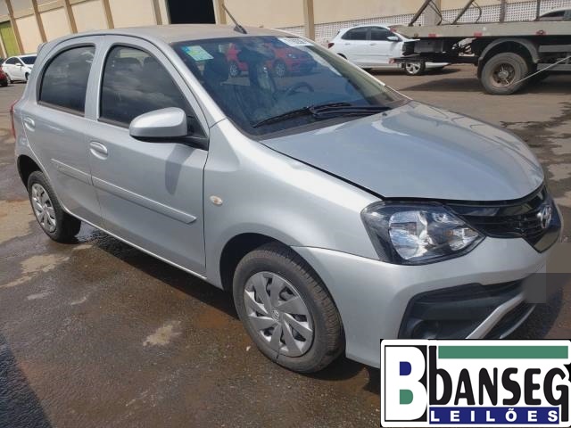 ​TOYOTA ETIOS X AT 1.3 16V DUAL VVT-I ANO 2021