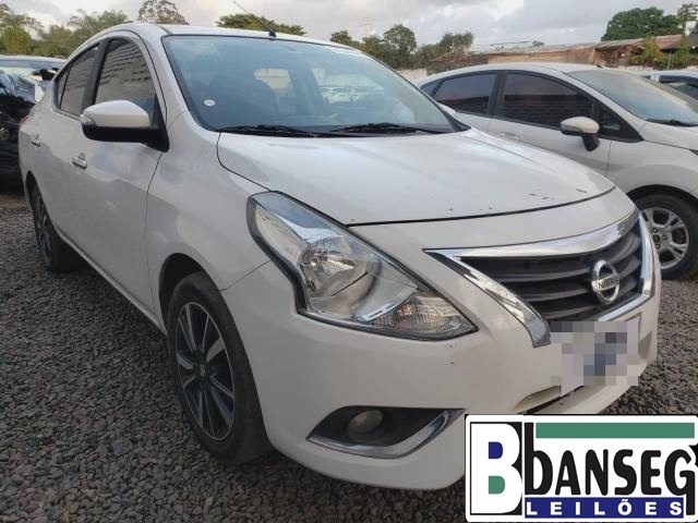 ​NISSAN VERSA SL CVT 1.6 16V 2018