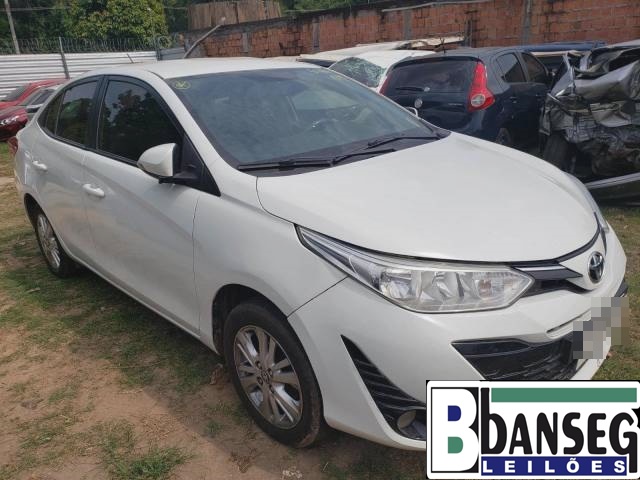 ​TOYOTA YARIS SEDA XL CVT 1.5 16V DUAL VVT-I ANO 2019