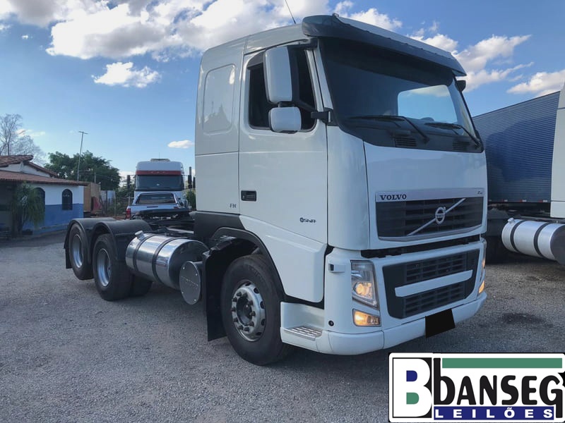 ​VOLVO FH 440 6X2 3E ANO 2010 